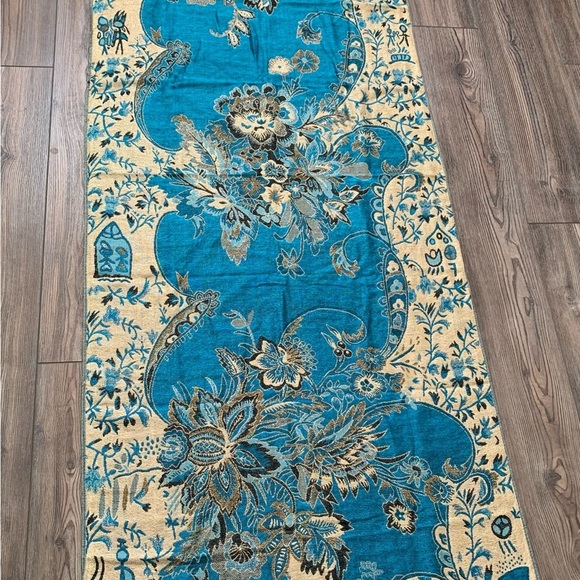 Pashmina - Picture 7 of 7